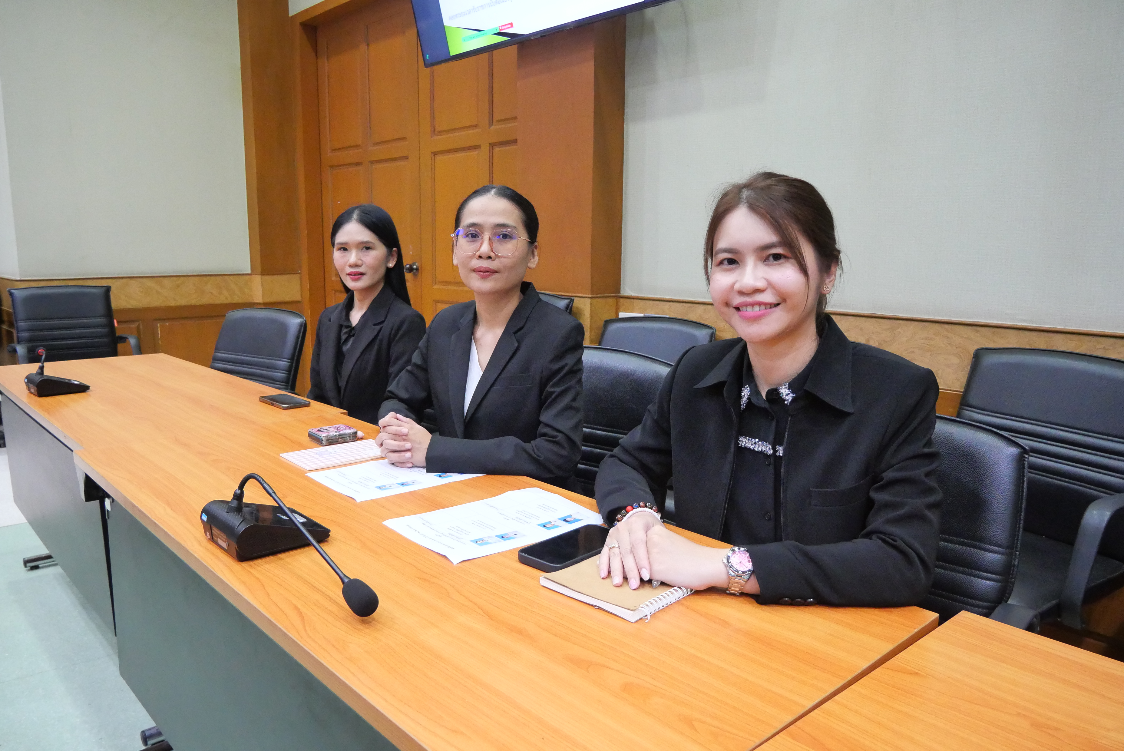 title - ประชุมคณะกรรมการคัดเลือกข้าราชการพลเรือนดีเด่นของ ส.ป.ก. ประจำปี พ.ศ. 2568 ครั้งที่ 1/2569